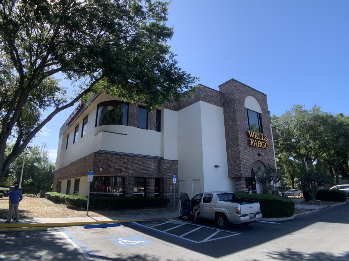 Wells Fargo Branch Anchored Investment Opportunity – 12233 N Florida Ave-$1,516,000