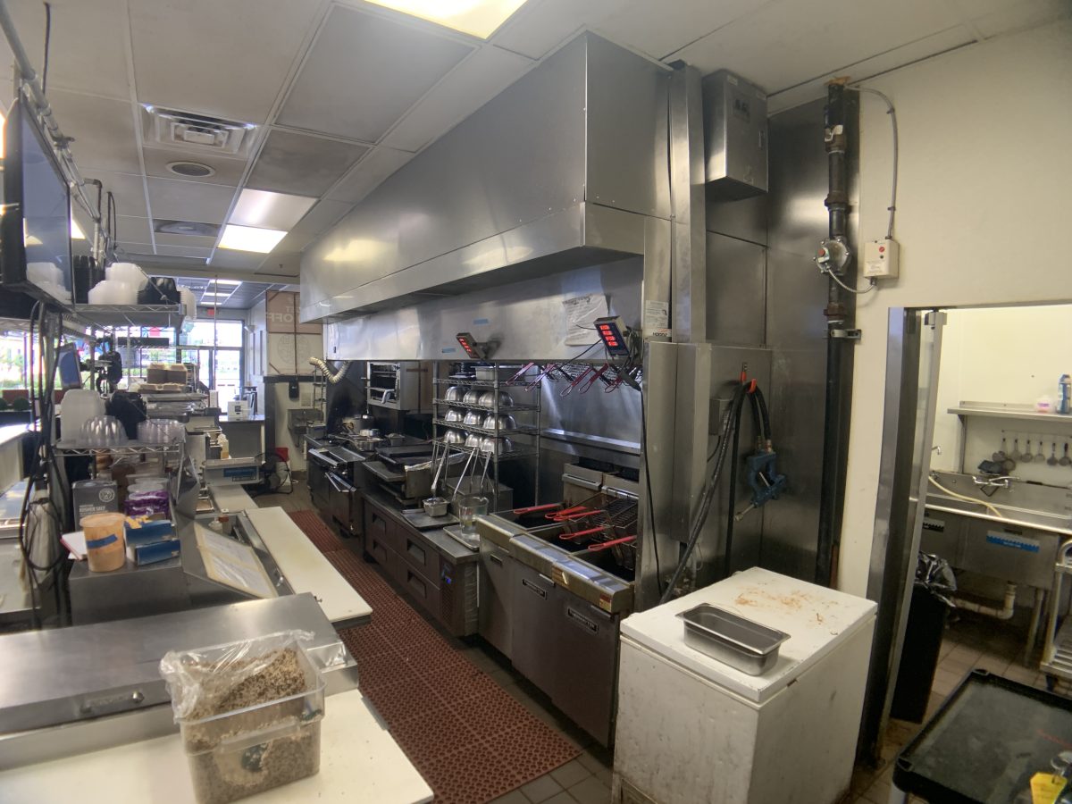 South Tampa Restaurant – 4304 S Dale Mabry Hwy- $28.00 sf/yr NNN